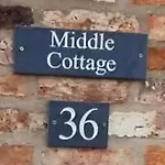 Middle Cottage